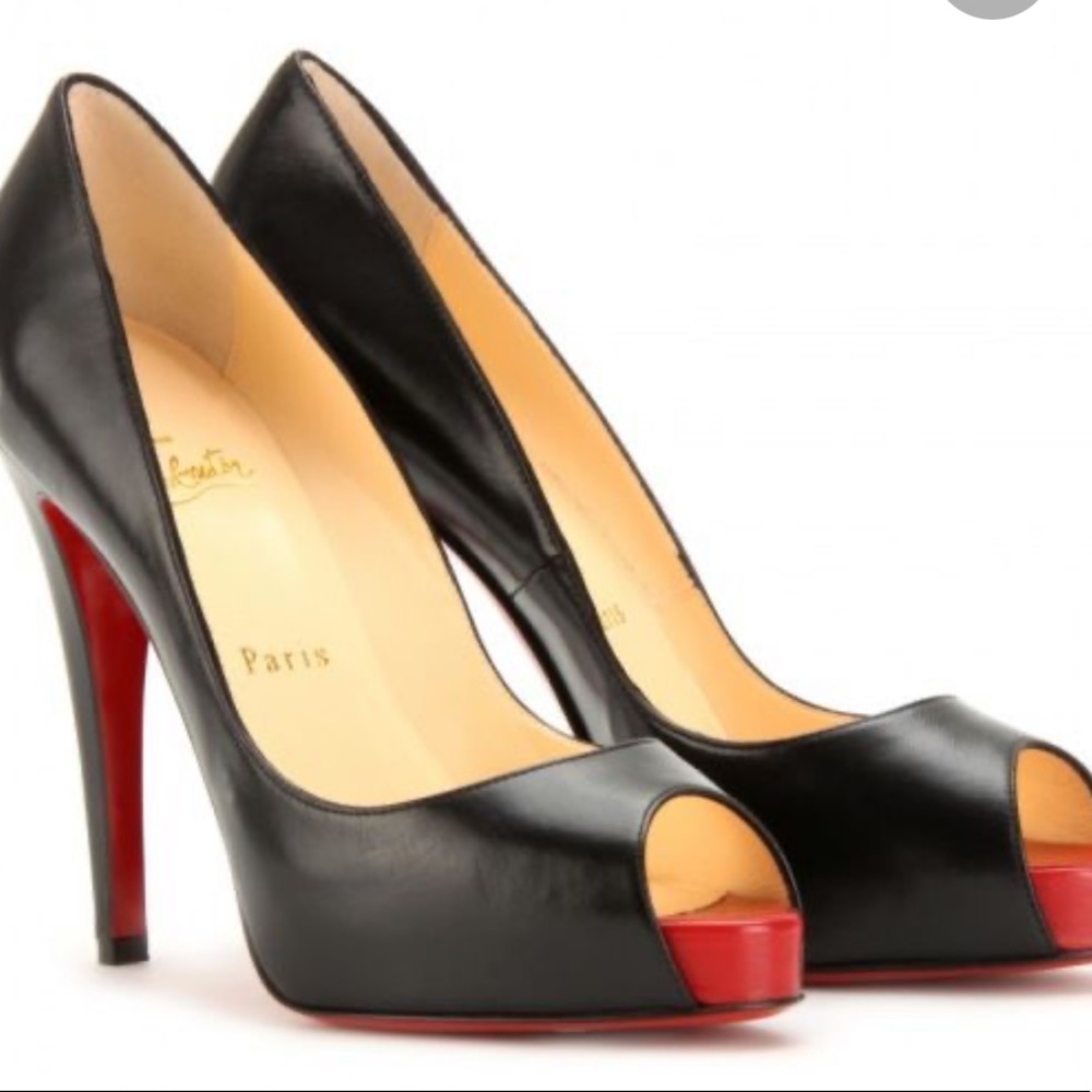 Louboutin peep toe heel